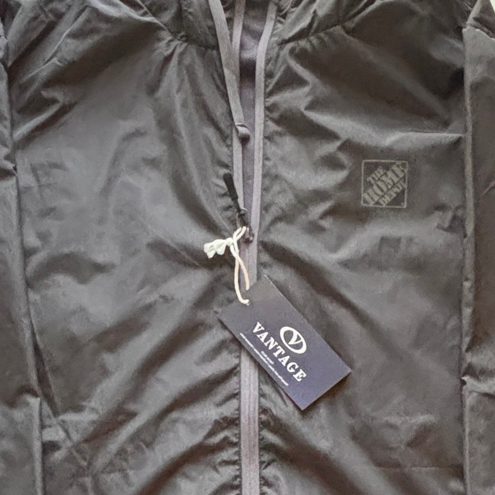 VANTAGE JACKET - Picture 2 of 15